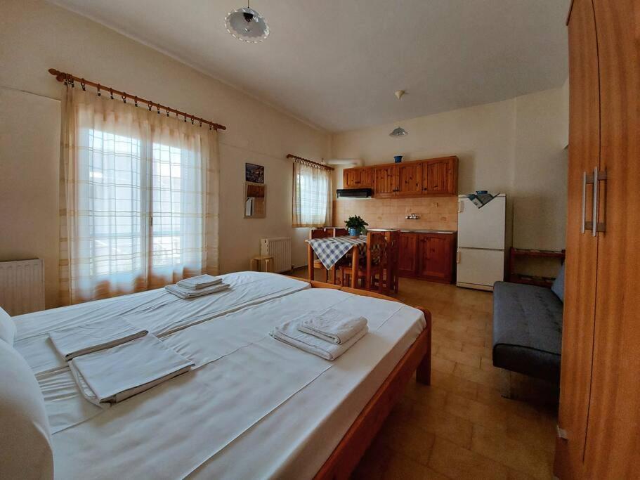 Selfcatering -Studio Helen No 7 Xiropigado Dış mekan fotoğraf